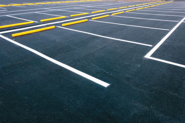 Asphalt Parking Lot Sealing in Rogers