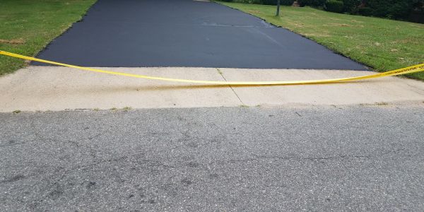 Driveway Sealcoating in Rogers